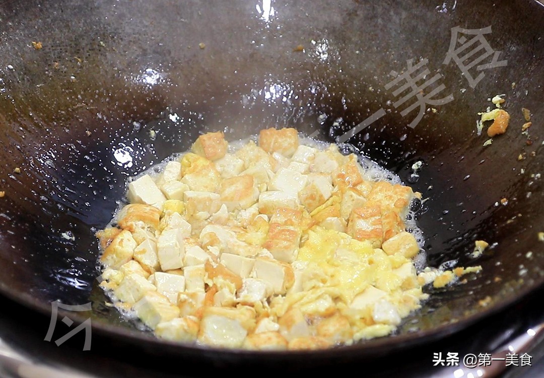腊月二十五，推磨做豆腐，6种豆腐老做法，老传统年味重