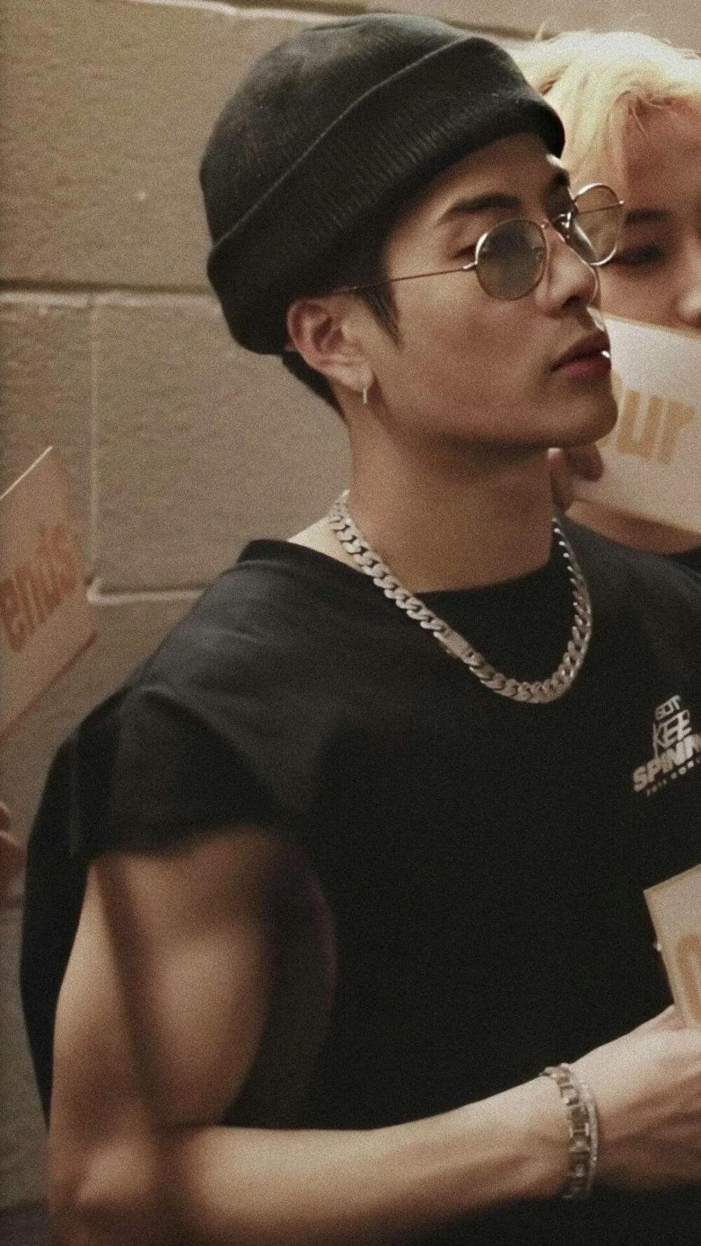 KPOP爱豆中的社交悍匪和社恐