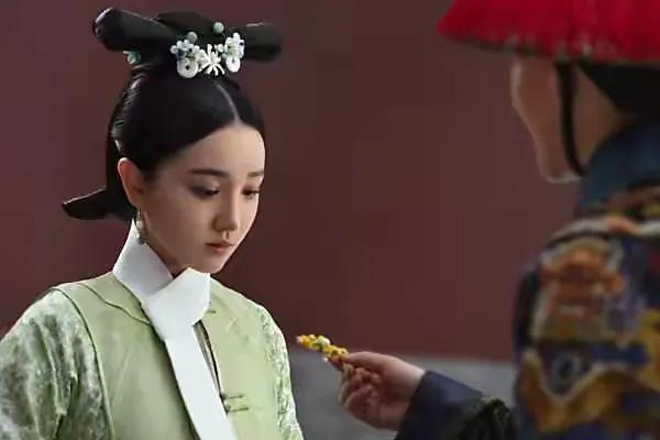 丫鬟侍卫也有出头日，这6位有人翻身做主角，有人却消失杳无音讯