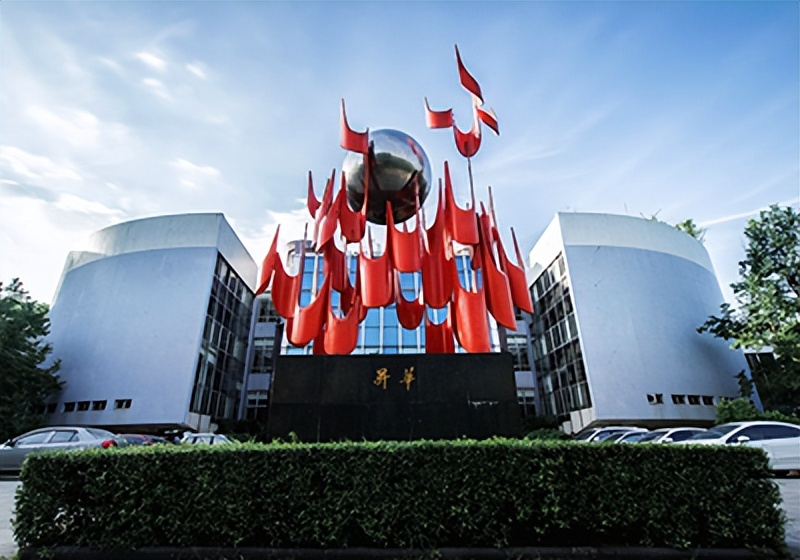 中南大学毕业生就业详解，本科生47%升学，八成博士进高校及医院