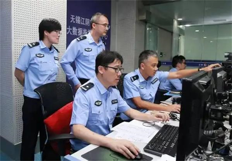 2015年男子在母亲留下的铁盒中找到一张600万存款单，银行：伪造