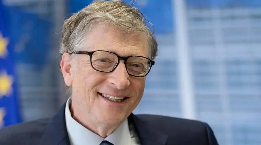 比尔盖茨预测：智能手机或将淘汰！谁将会是下一个主角？