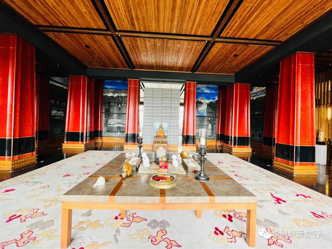 住进世界上最高的一家瑞吉度假村，在离天空最近的地方做一个梦