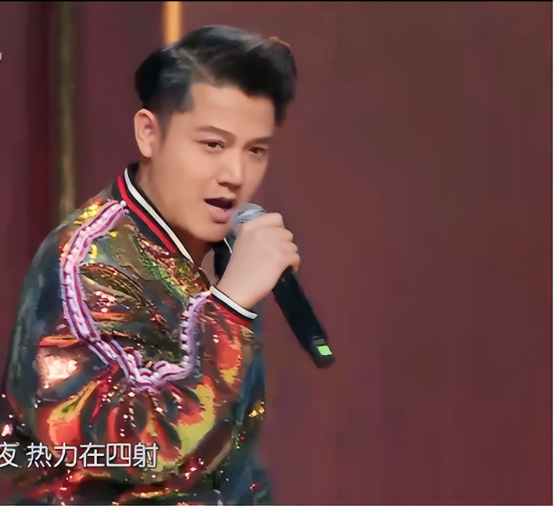 新改版的《星光大道》2022年7月第一期开始了怎么开场主持人换了