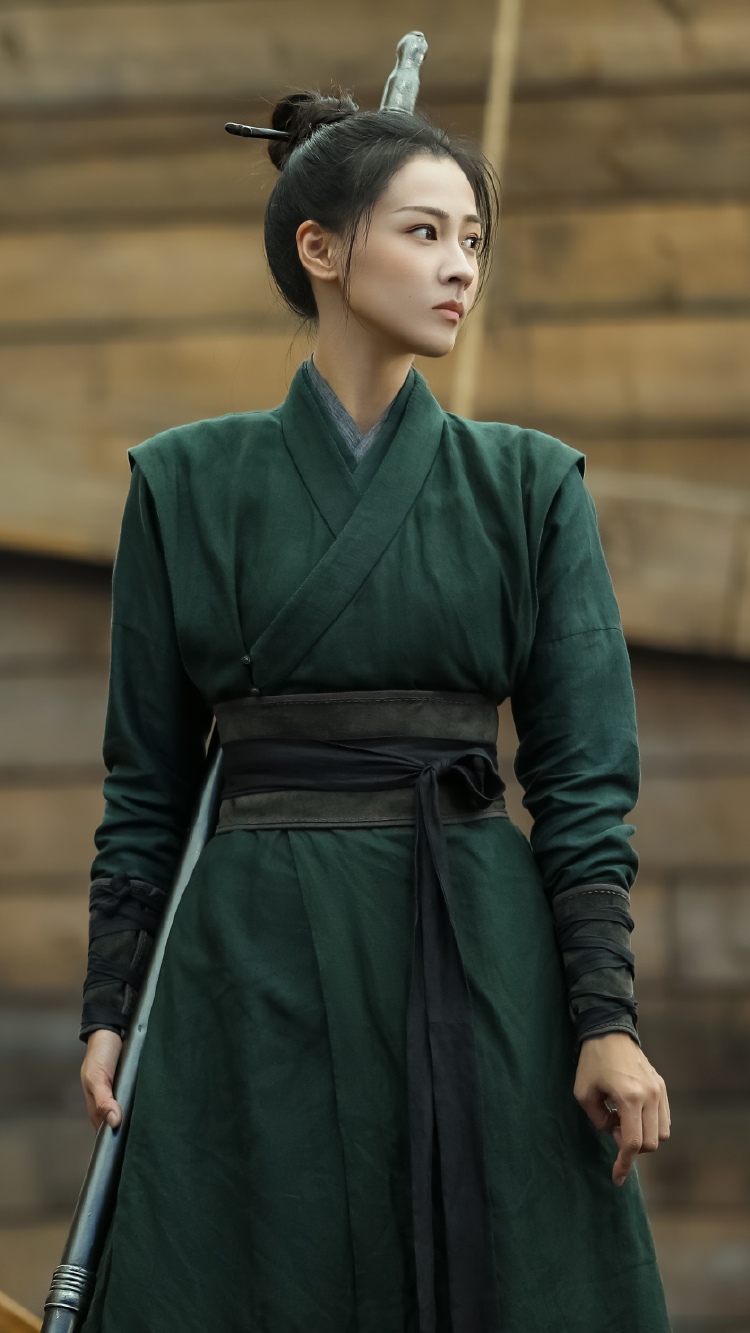 别的不说,丁笑滢凭这副好鼻型就"该"火起来