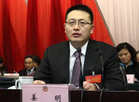 “消失”4个月的“70后”区委书记被查，“江苏虎”张敬华曾称他“自我要求严格”