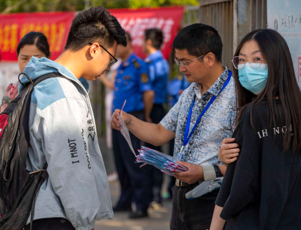 江苏省八省联考排第一，实际成绩却不是第一，苏大强为何不强了？