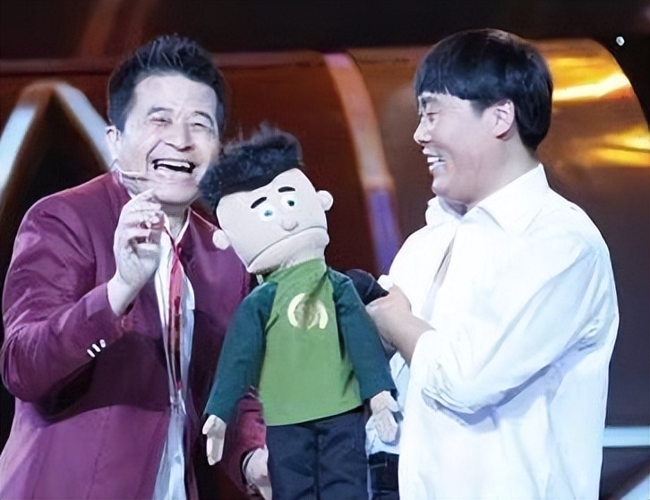 草根歌手刘大成：父亲陪我走上成名之路，走红后不忘农民本色