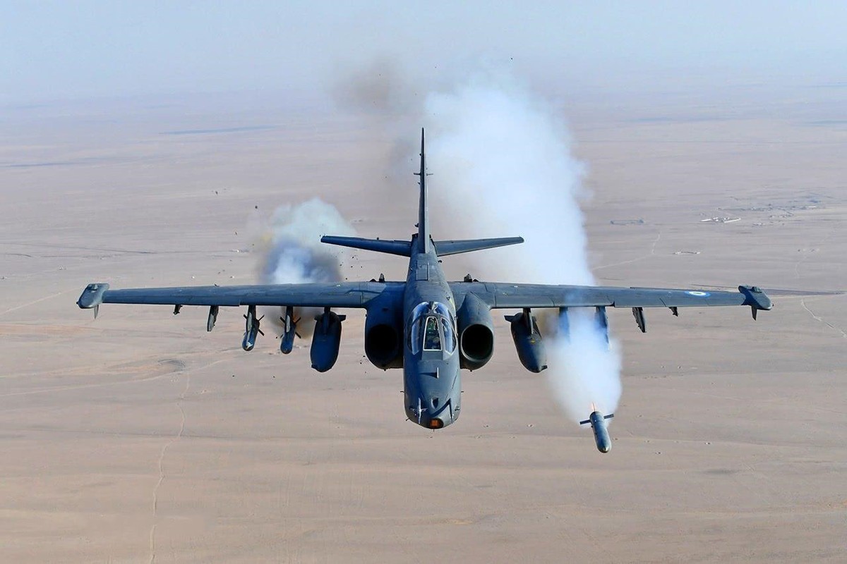 ���������е�AK-47����Ƥ��������-25���ڶ���ս��Ϊ����ʧ���