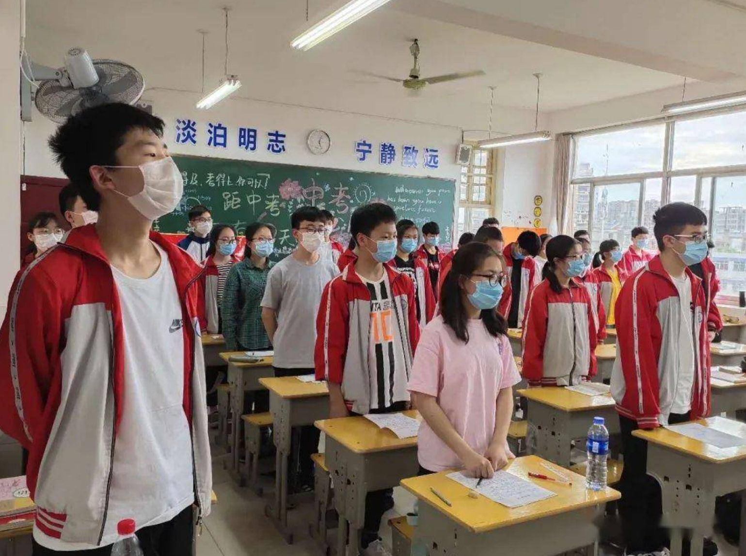 初三生不用參加中考，2022滿足條件可直升高中？不用擔(dān)心被分流了