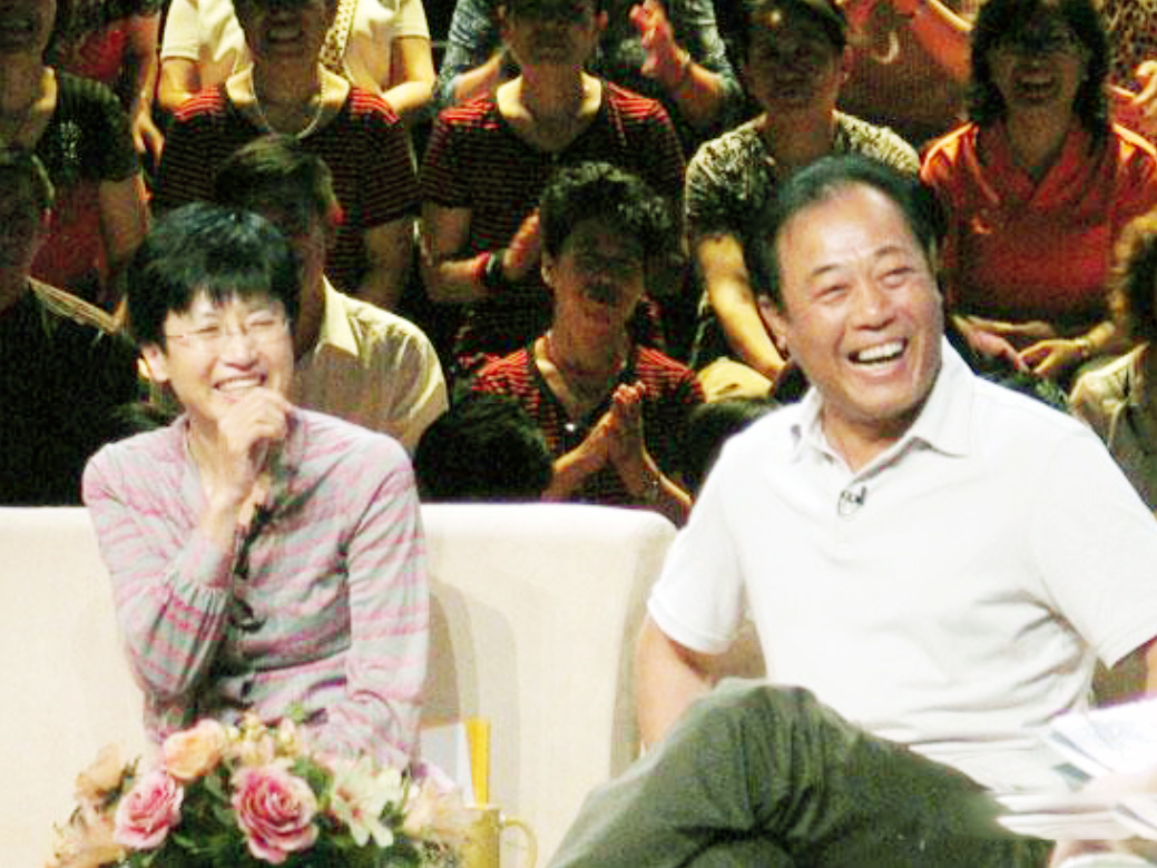 冯恩鹤：做了12年宝爸，《潜伏》让他大火，74岁的他现状怎样？