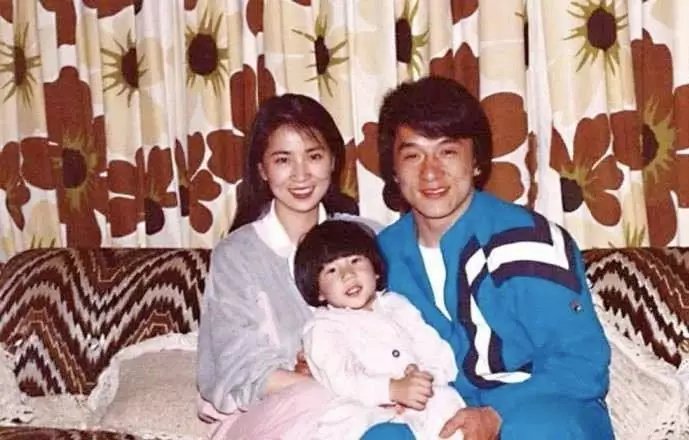 六位最坑爹明星子女，张国立儿子被送进监狱，有人扬言炸美国学校