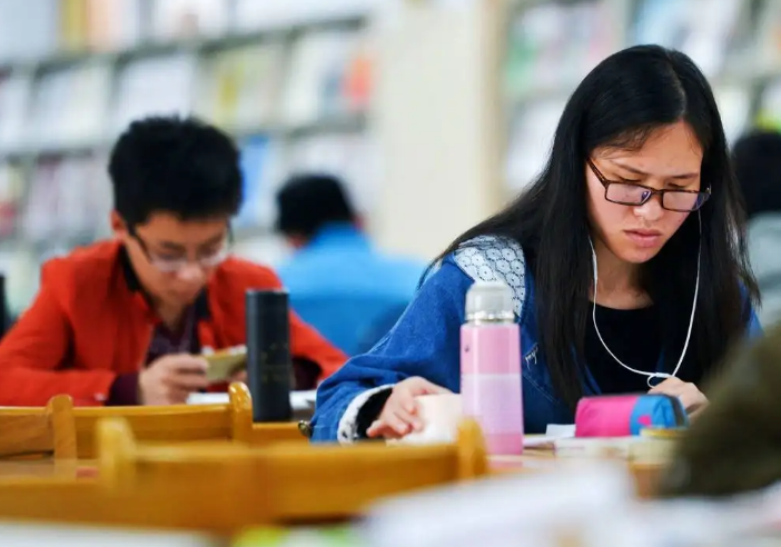 这四本证书已经被取消，考下来也是一文不值，考生不要白费力气了