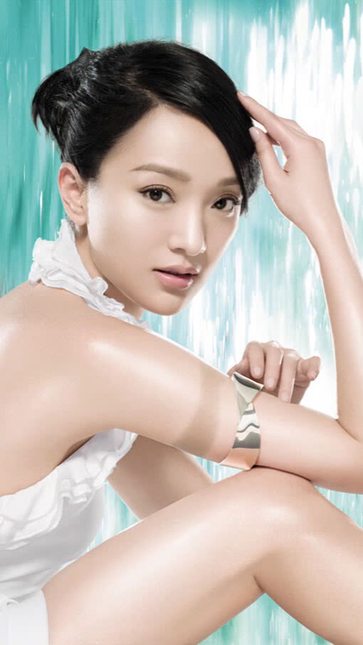 周迅，时尚优雅型美女