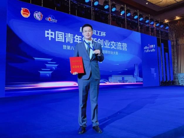 北京“90后”CEO：一年内获亿元融资，多次登上福布斯！曾获共青团中央表彰！