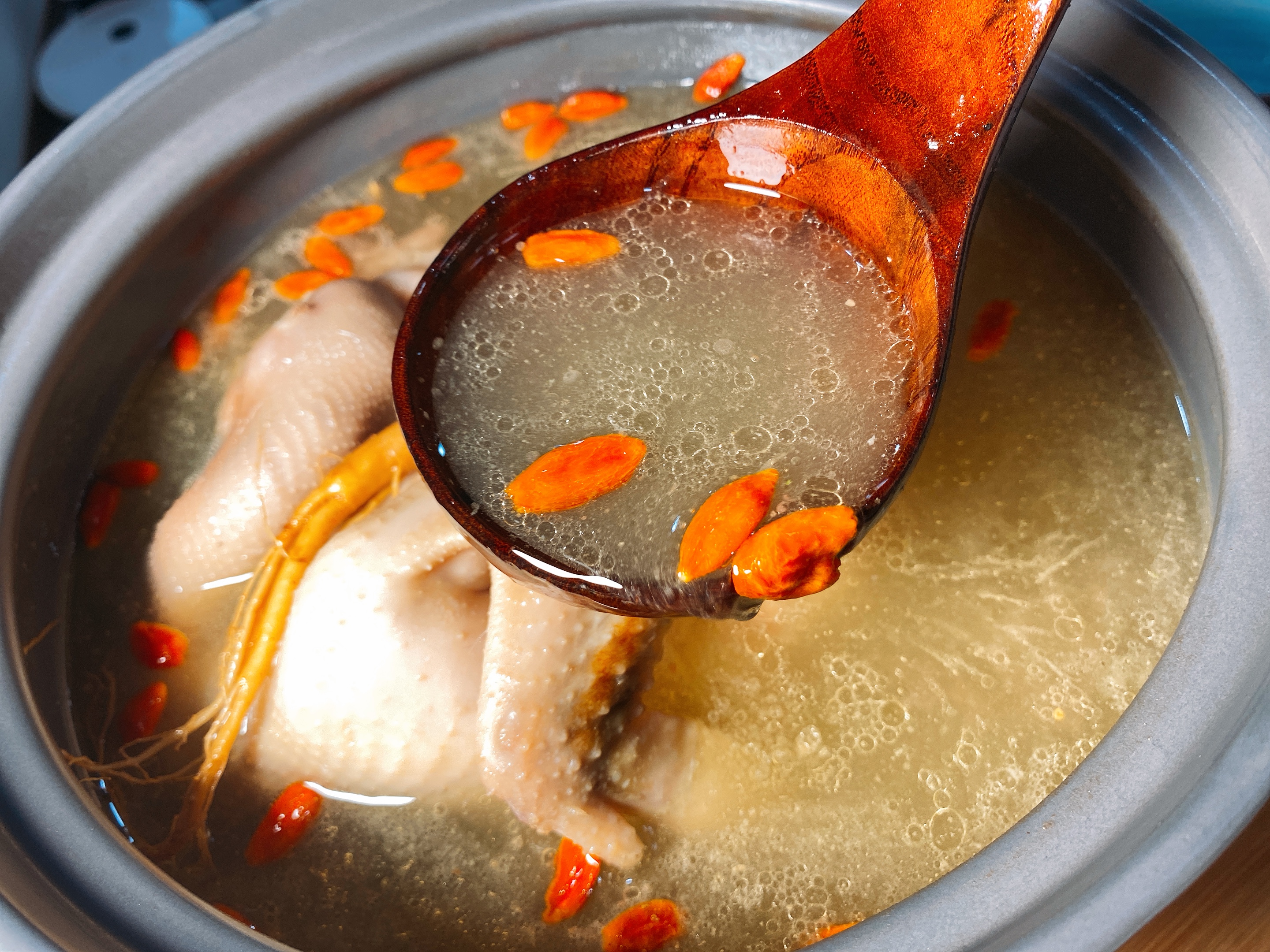 煲鸡汤的做法大全鸡汤最正宗的家常做法