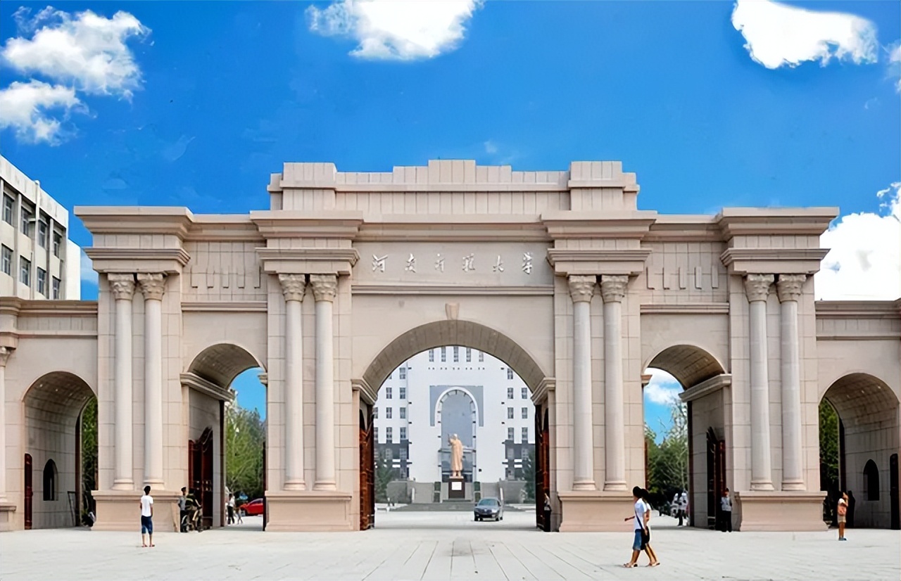 2022河南高校经费公布！郑州大学下滑严重，河南大学令人惊喜