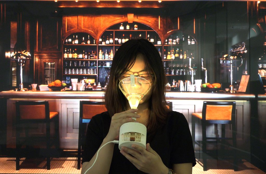 精彩不容错过：VR品酒、喝不醉的鸡尾酒、沉浸式品酒