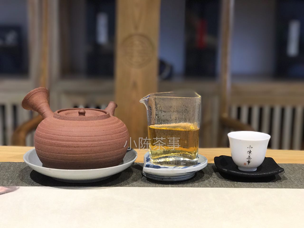 冬季煮茶热，铁壶、陶壶、玻璃壶、喷淋壶，究竟该怎么选？
