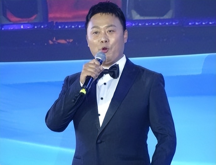 草根歌手刘大成：父亲陪我走上成名之路，走红后不忘农民本色