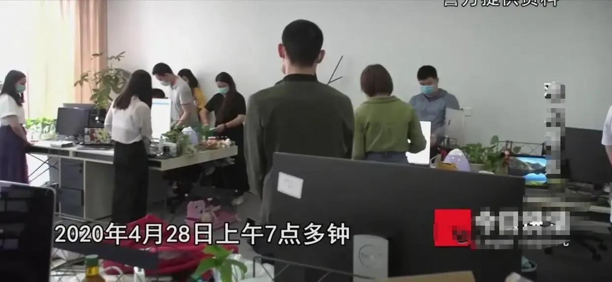 名校研究生作恶：设计软件主动放贷却敲骨吸髓，害惨21万人