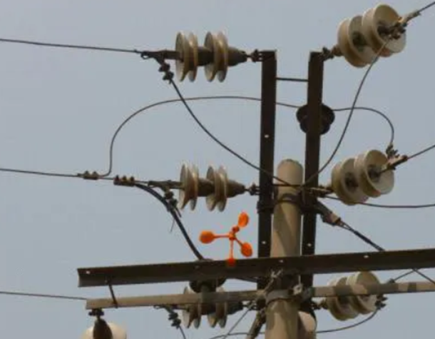 如何看鐵塔識別電力線-架空電力線科普