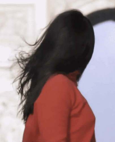 “昭和女神”悔婚轻生，被毒母送给大导演，46岁夺影后逆袭归来