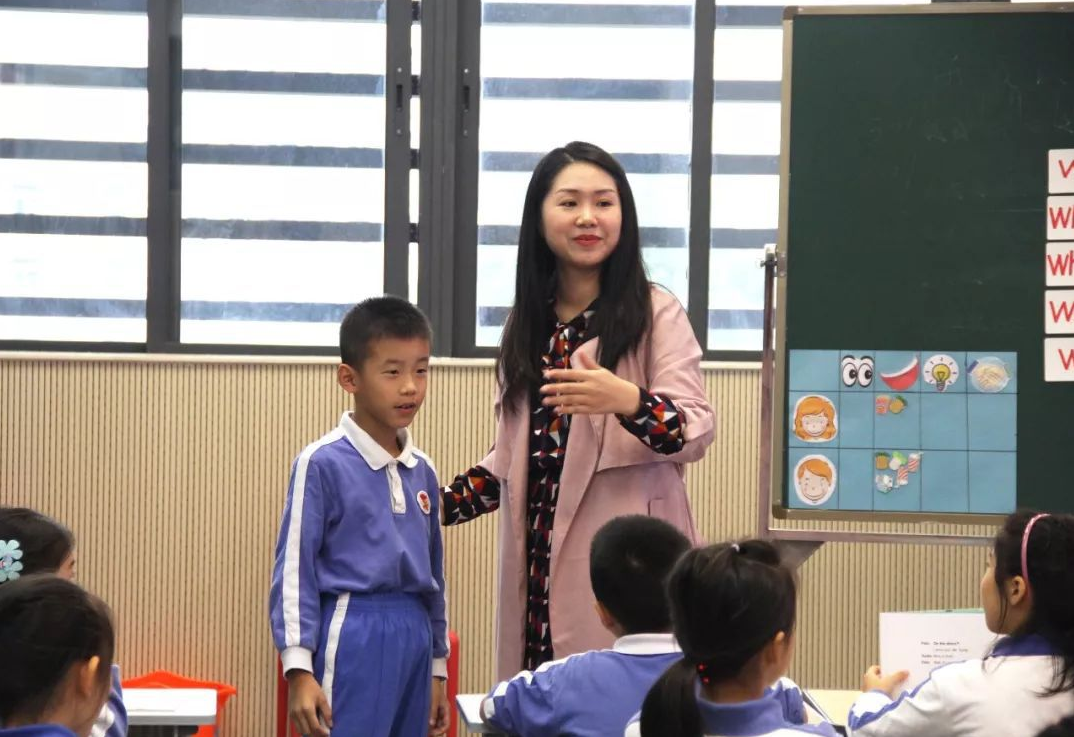 特殊学校老师工资高吗（中小学教师的）