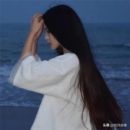 句子库‖搞怪的不是红绿灯和那该死的时机，而是我数不清的犹豫