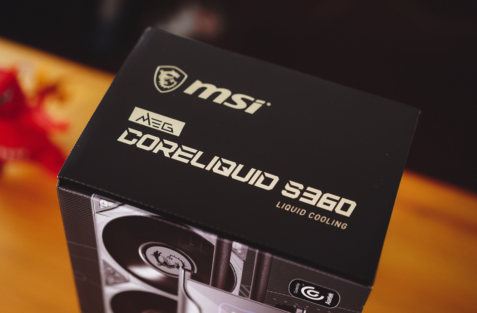 找亮点！2000元水冷散热器微星战神S360究竟强在哪？