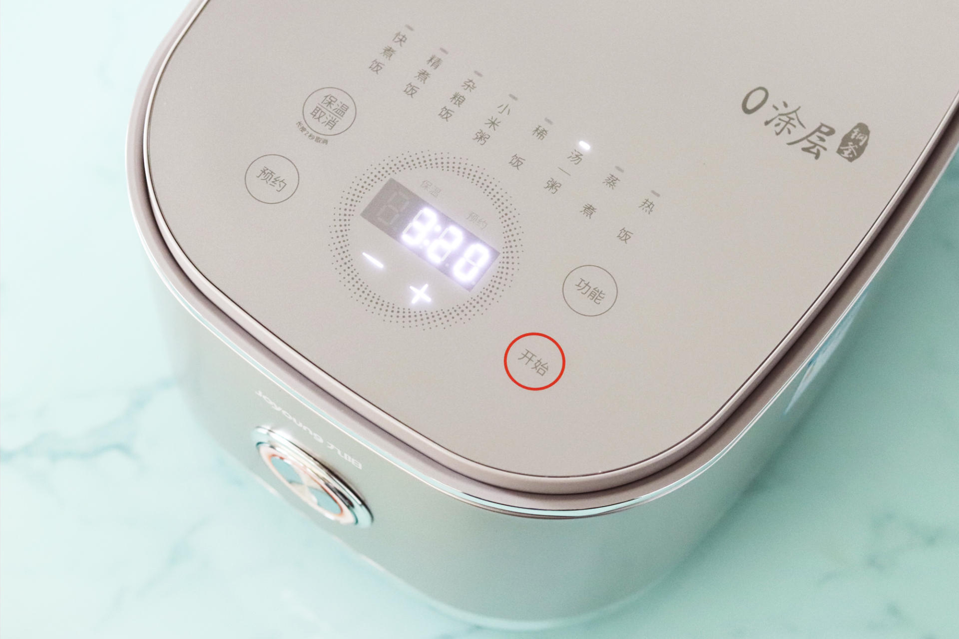 九阳0涂层电饭煲评测，配备304不锈钢内胆，告别涂层脱落危害