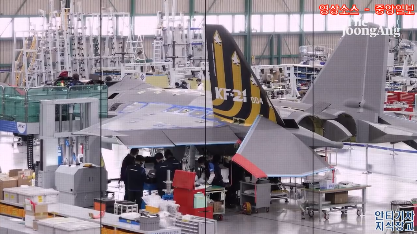 KF21���š��ĺ�ԭ�ͻ����࣬��Ȼ����˫���ͣ�����Ϊɶ��ô�ż���