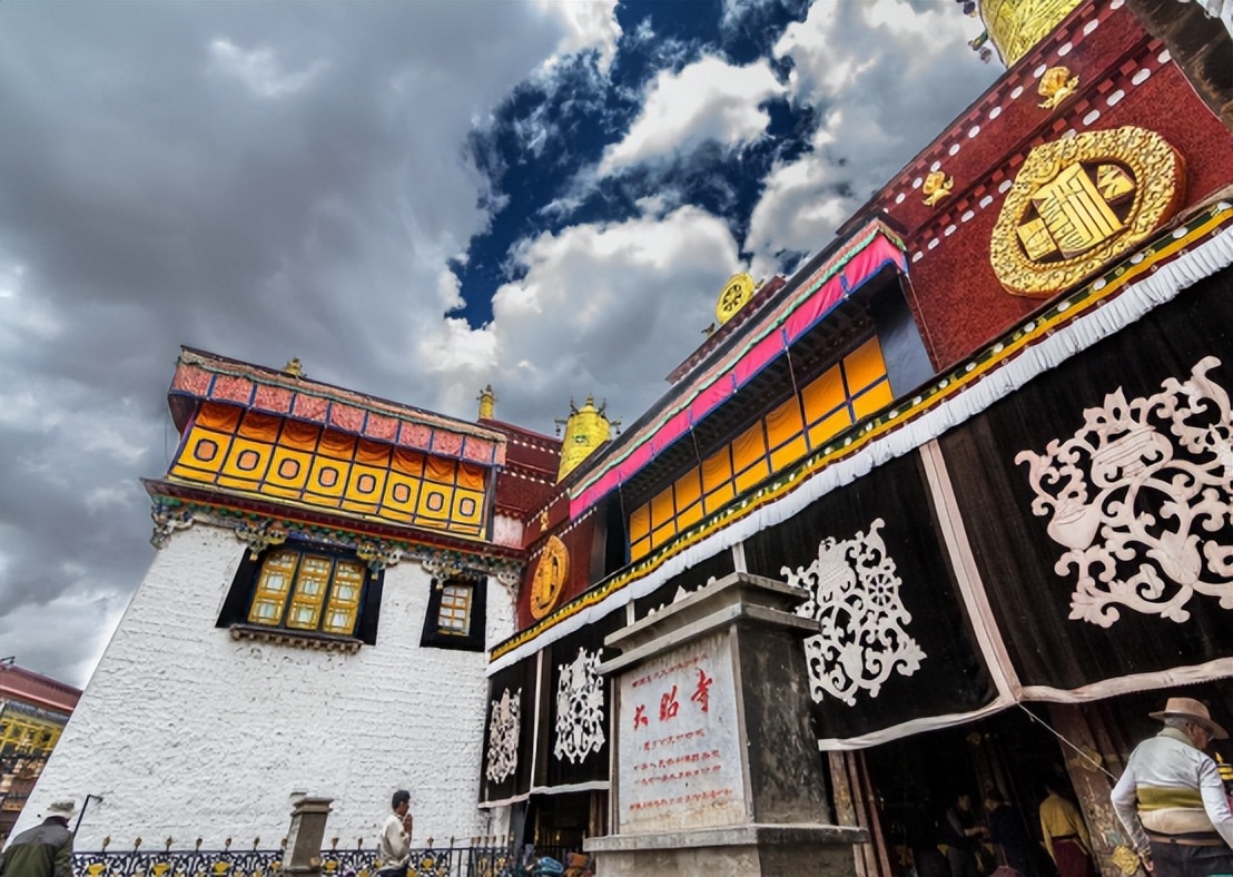 预计花费3000亿，专家高呼养不起，中国为什么一定要建川藏铁路？