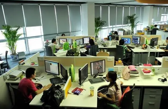 北大宿舍3人10年的变化：比7位数存款更可贵，是她们的人生选择