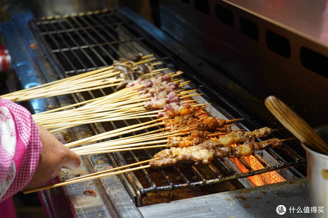 旅行就要边走边吃：舌尖上的昆明，盘点我在昆明吃到的各种美食