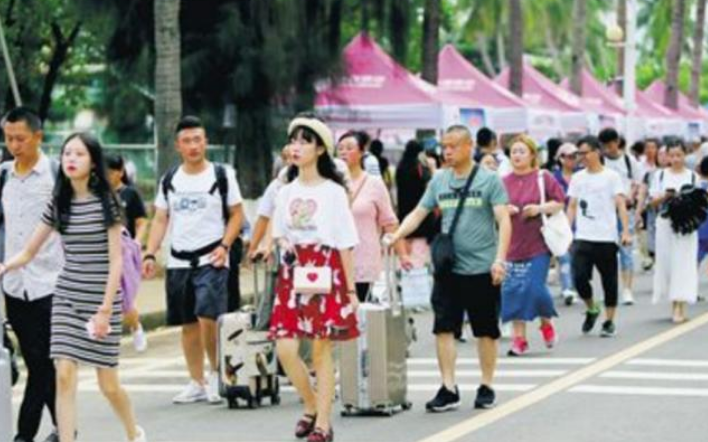 大学生的一个月生活费（大学每月3000元生活费多吗）