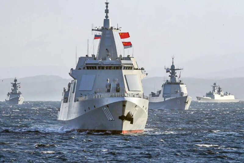 �й���������ͻ���ͽ����վ������⹥�����󣬺������پ�������ĸ