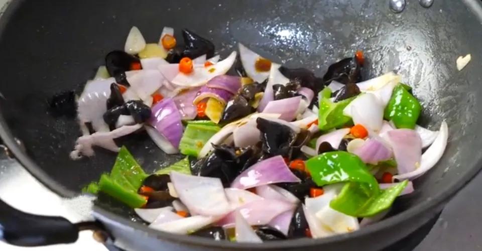 这7种食物花青素含量很高，女人常吃青春永驻，皮肤好