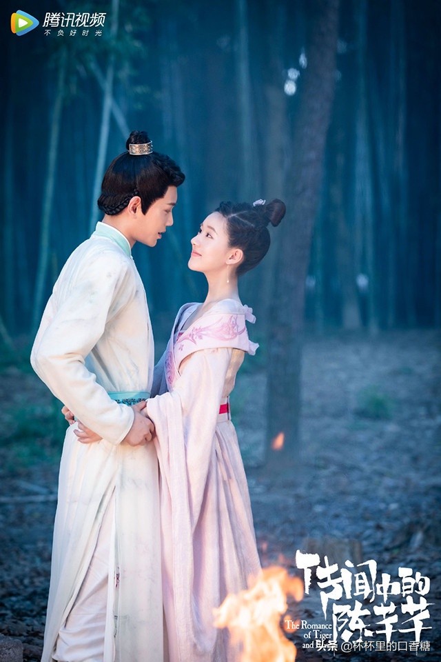 网推一集上瘾甜宠剧！《韫色过浓》首集就亲，《小确幸》23场吻戏