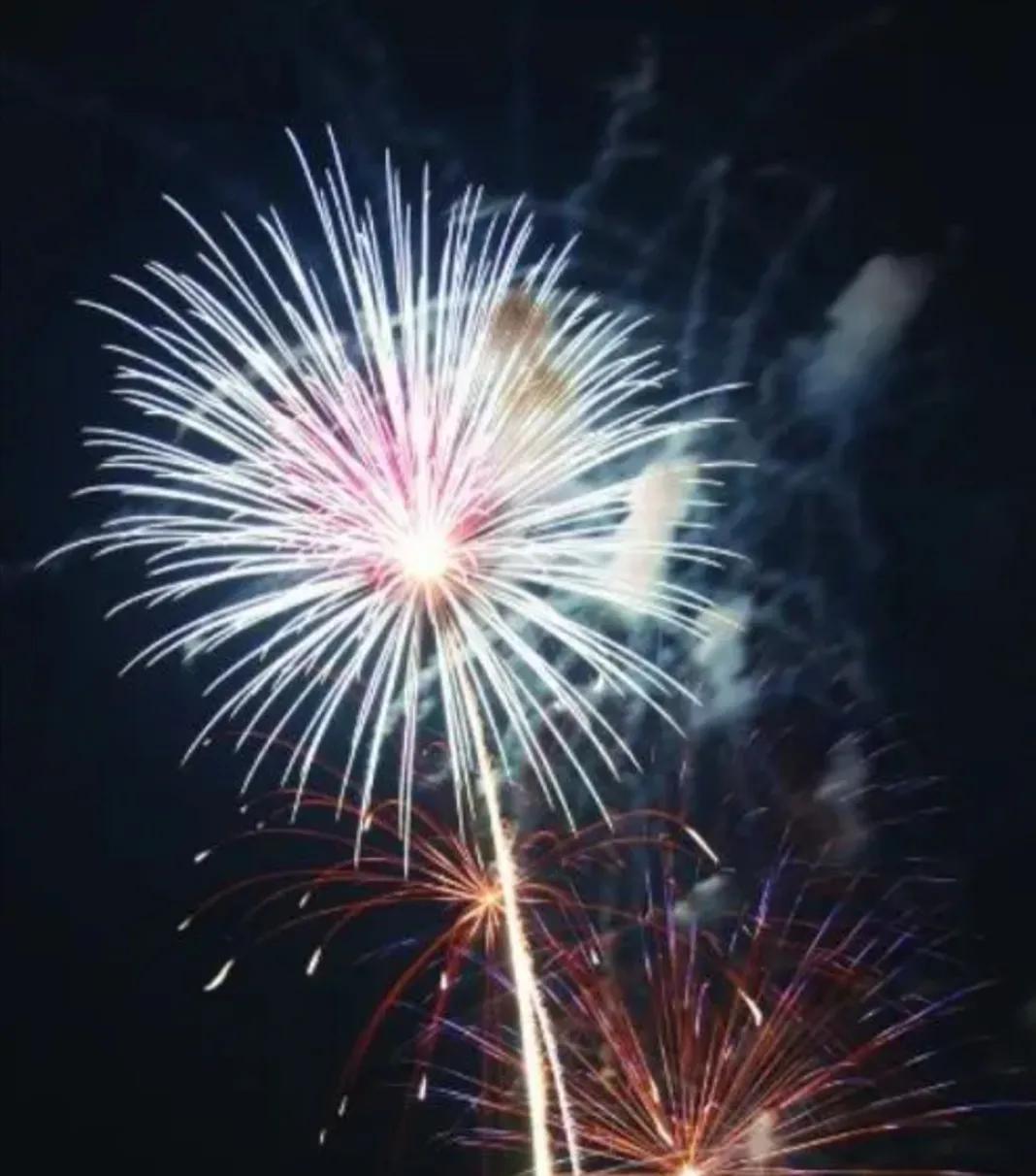 老爷保佑电影剧情「介绍」 _晶羽科技