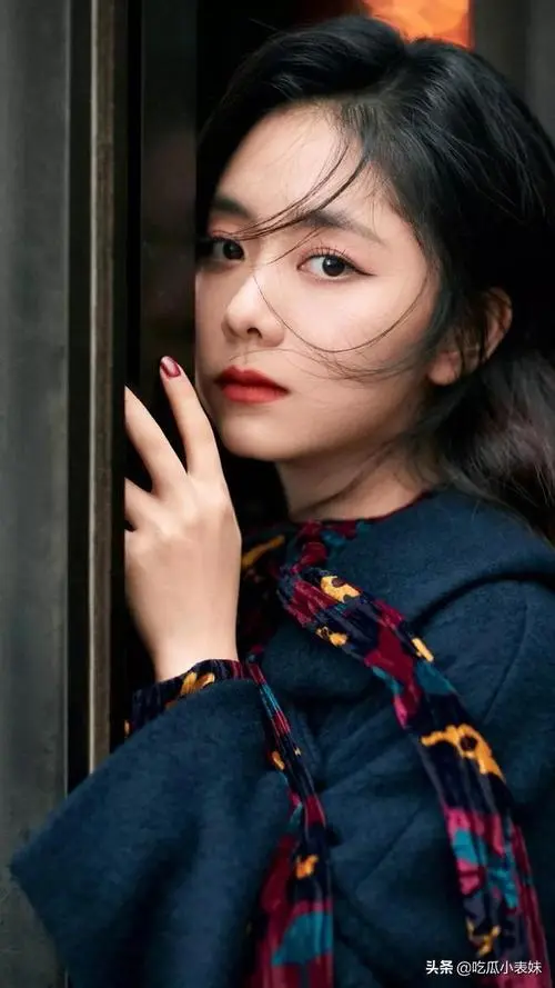 “氧气少女”谭松韵，清纯甜美温柔可人