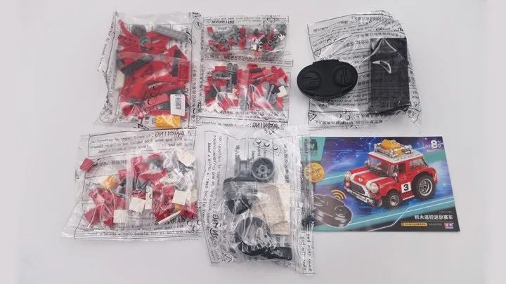 能拼能跑的遥控积木车，玩法多样又实惠