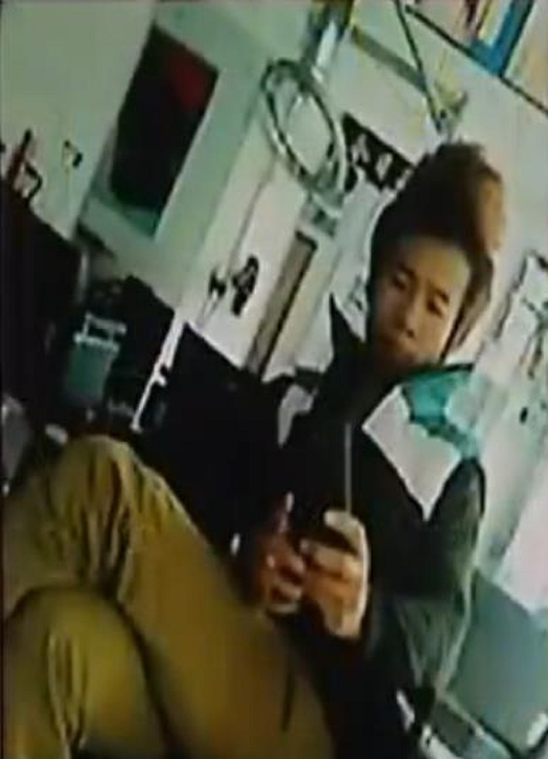 2011年植物人怀孕生子，生产剧痛将她唤醒，女儿出生后丈夫却跑了