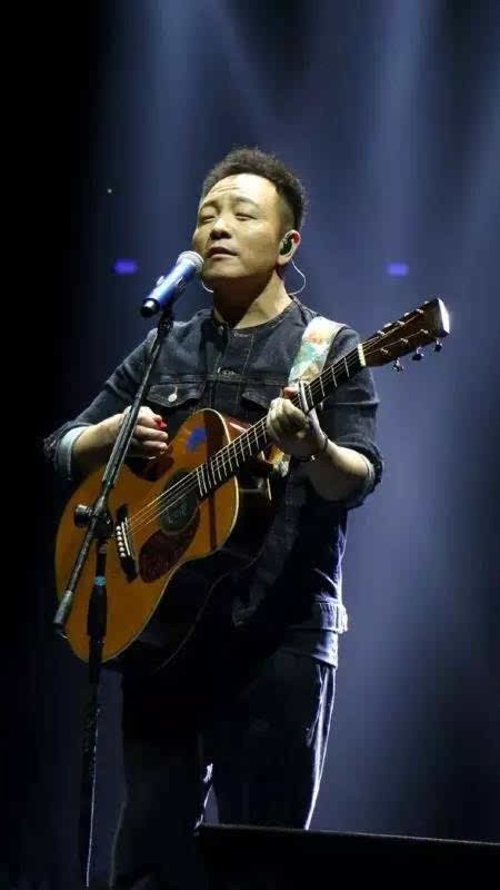 “辞职会长”许巍：曾患抑郁症数次自杀，却治愈无数抑郁症患者