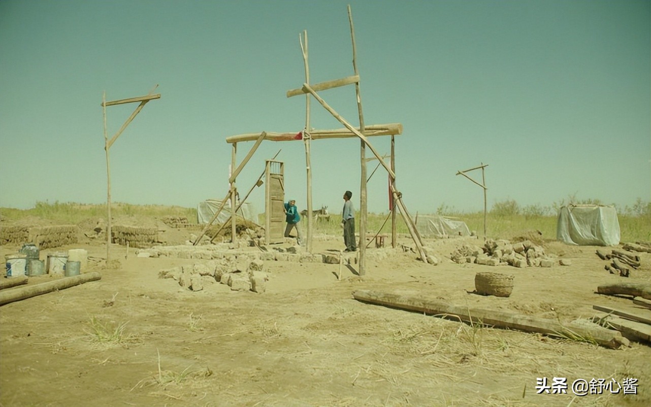 海清灰头土脸，“毁容式”出演，华语影片年度最高分