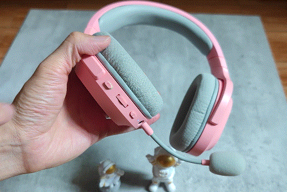 无线猛男粉电竞耳机，重燃中年人游戏信心