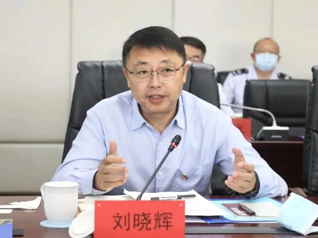 “春雨润苗”助成长 税联企共建促交流——自治区税务局、工商联共邀商会、协会代表走进呼和浩特市税务局