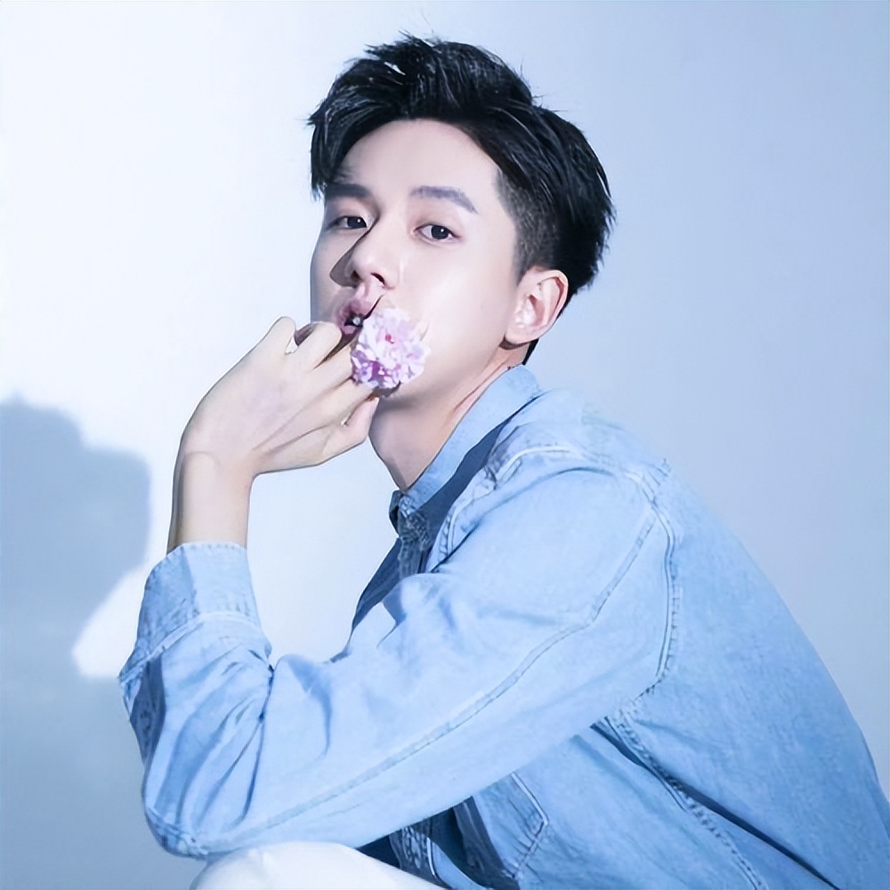 这就是和马可合作，演男一的人？他有什么本事，来看看吧