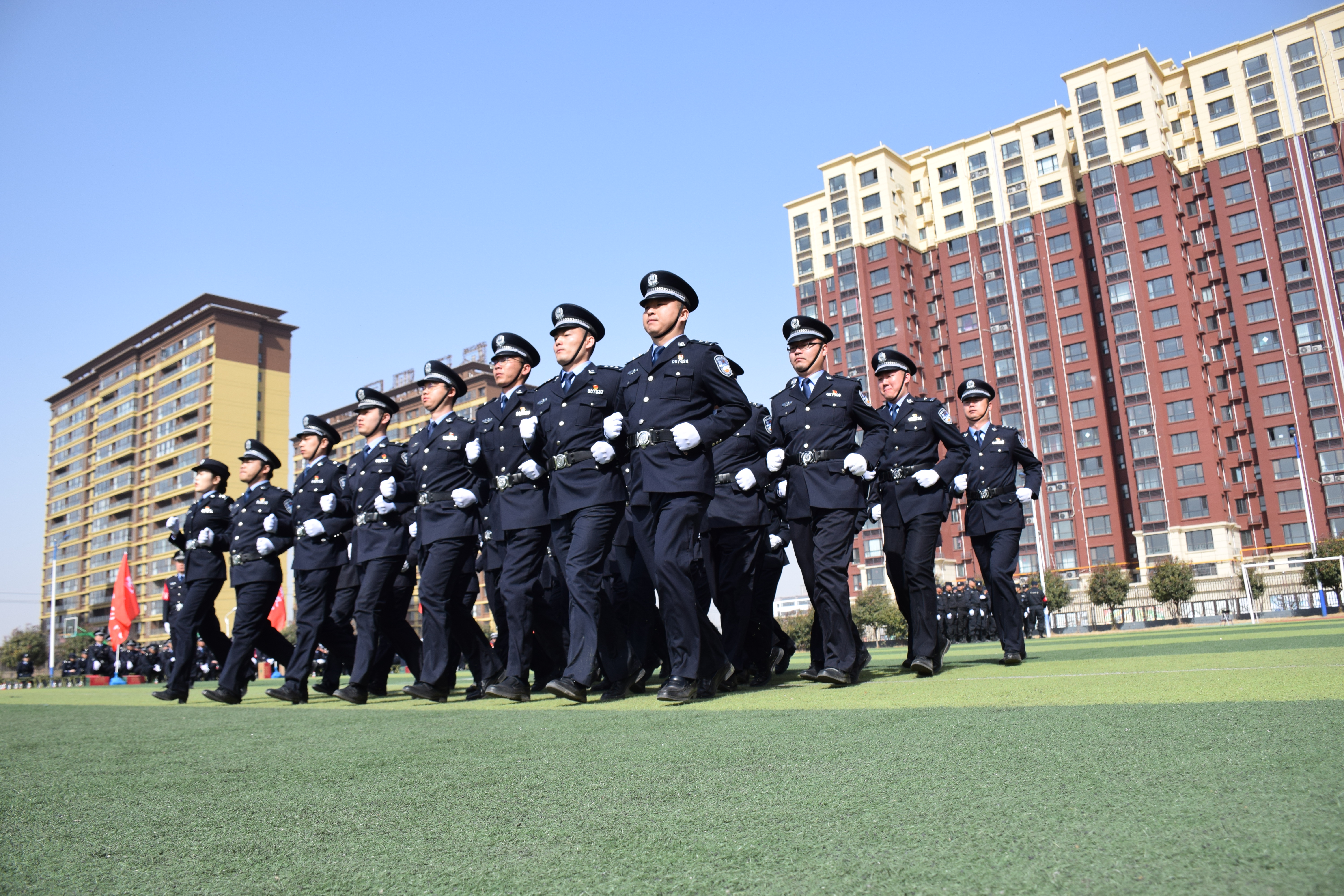 忠诚铸就钢铁志 沙场点兵保安宁——蒲城公安举行2022年春训实战练兵会操活动（组图）