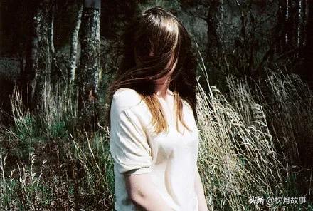 句子库‖你的过去我来不及参与，你的未来我奉陪到底